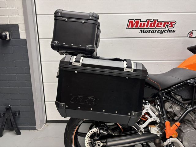 ktm - 990-supermoto-t