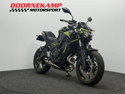KAWASAKI Z650 – foto 3