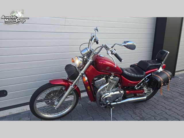suzuki - vs-750-intruder