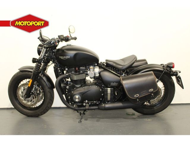 triumph - bonneville-bobber-black