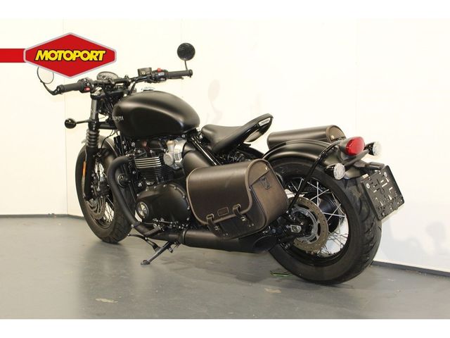 triumph - bonneville-bobber-black