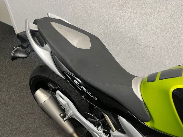 suzuki - gladius