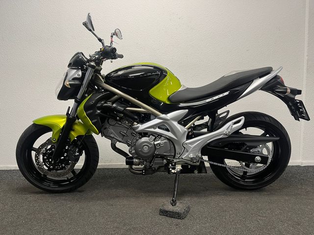 suzuki - gladius