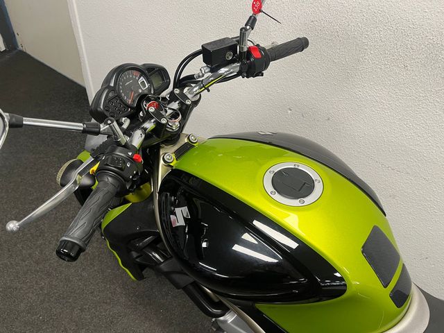 suzuki - gladius