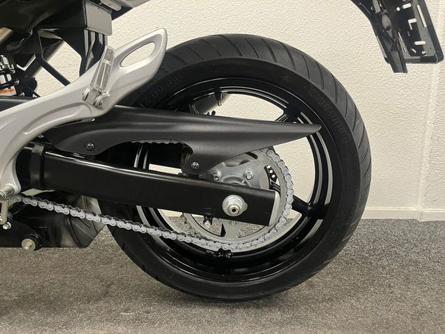 suzuki - gladius