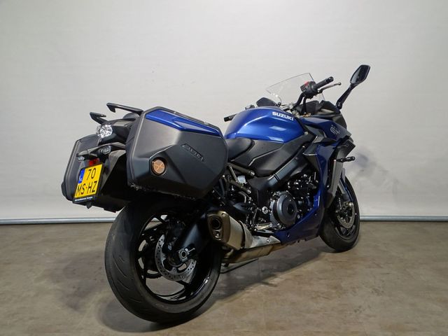 suzuki - gsx-s-1000-gt