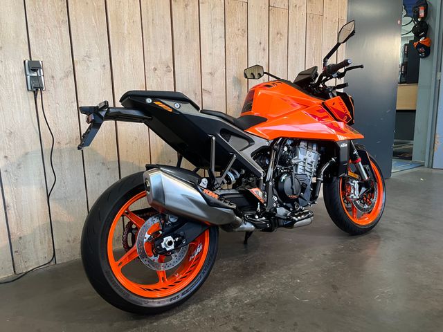 ktm - 990-duke