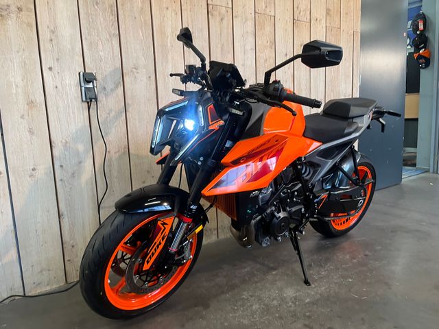 ktm - 990-duke