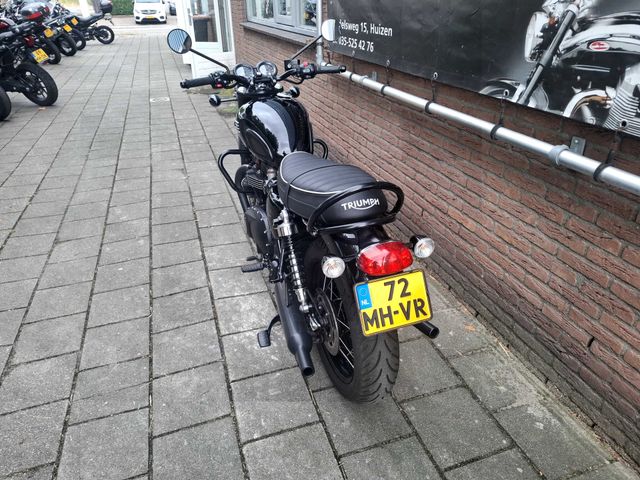 triumph - bonneville-t-120-black