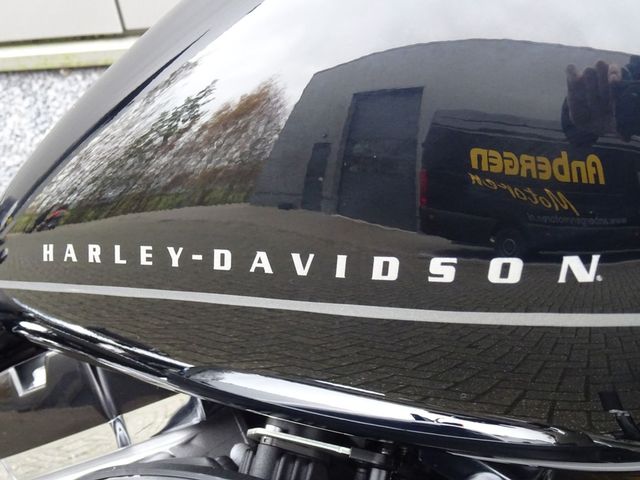 harley-davidson - blackline-fxs