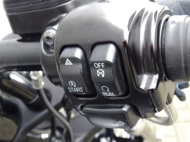 harley-davidson - blackline-fxs