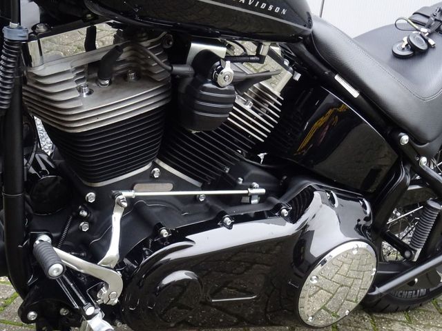 harley-davidson - blackline-fxs