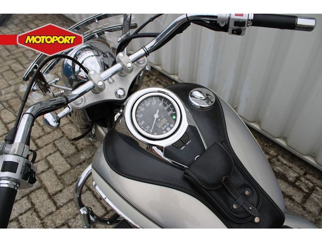suzuki - vl-800-volusia