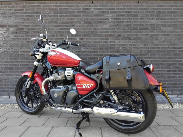 royal-enfield - super-meteor-650
