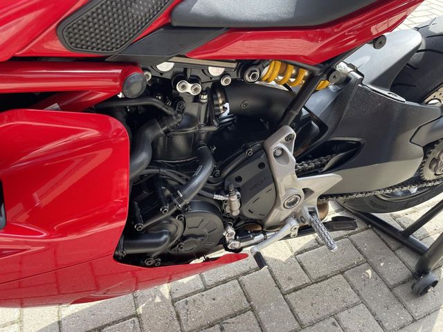 ducati - supersport-s