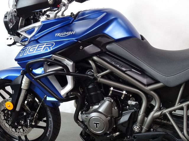 triumph - tiger-800-xrt