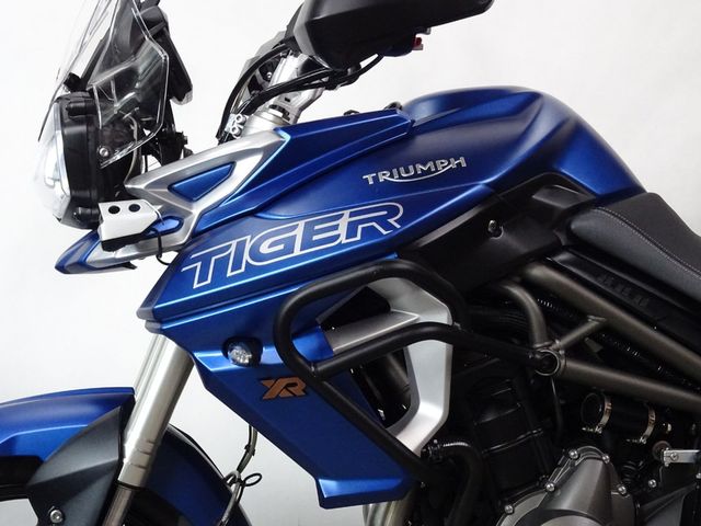 triumph - tiger-800-xrt