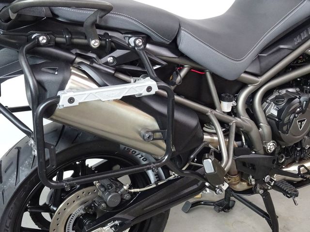 triumph - tiger-800-xrt