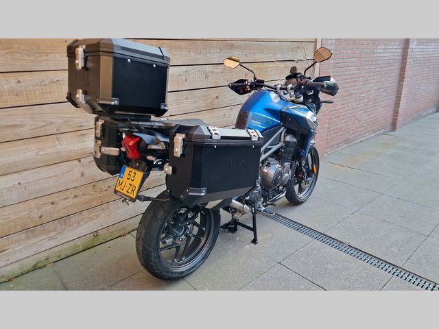 triumph - tiger-explorer-xrx