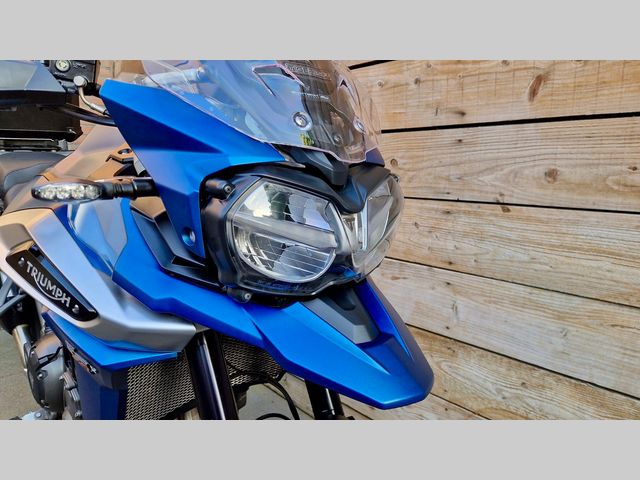triumph - tiger-explorer-xrx