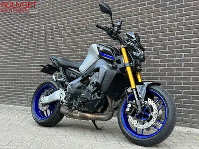YAMAHA MT 09 SP – foto 3