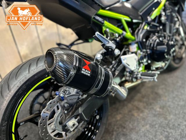 kawasaki - z900