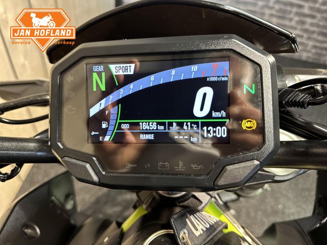 kawasaki - z900
