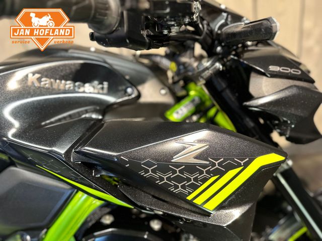 kawasaki - z900