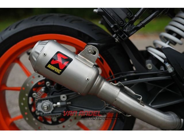 ktm - 125-duke