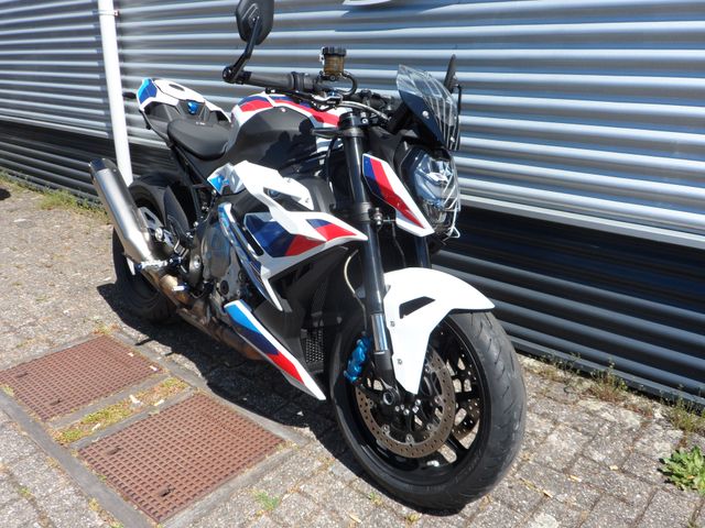 bmw - m-1000-r