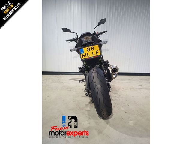 kawasaki - z900