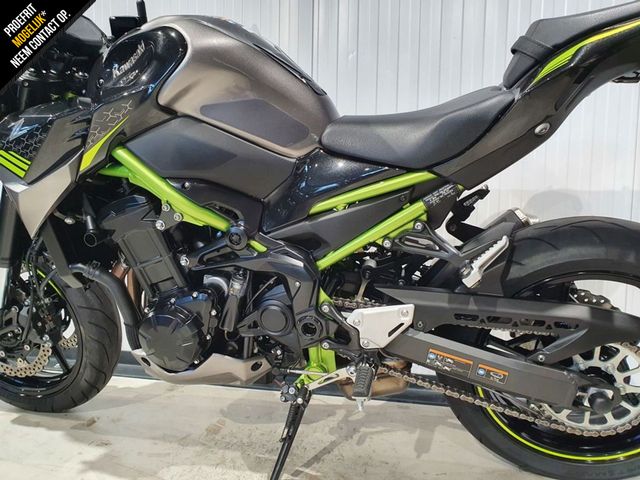 kawasaki - z900