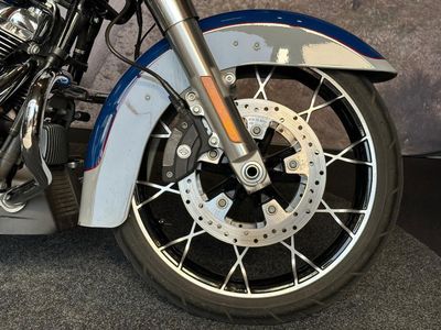 HARLEY-DAVIDSON ROAD GLIDE SPECIAL FLTRXS – foto 4