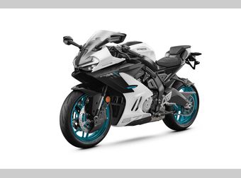 Cfmoto 675 SR-R 2025 nieuw
