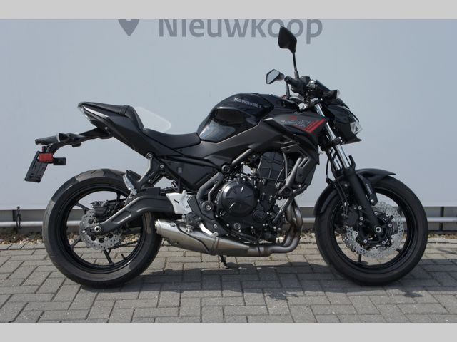 kawasaki - z650