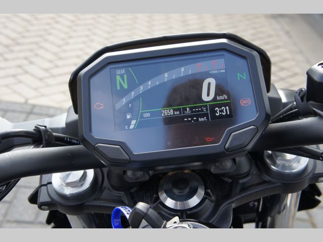 kawasaki - z650