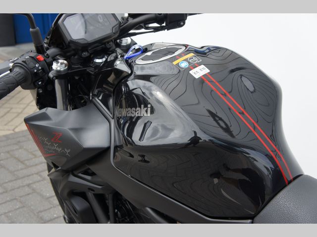 kawasaki - z650