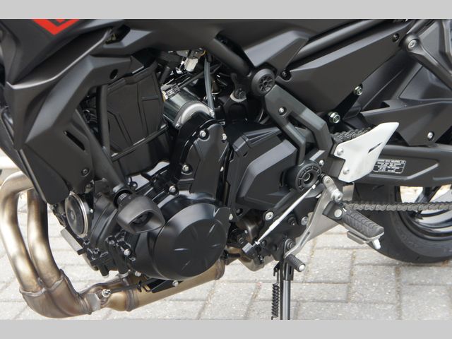 kawasaki - z650