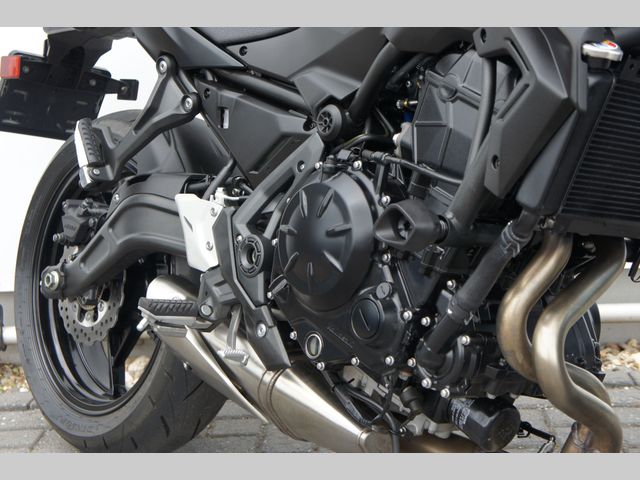 kawasaki - z650