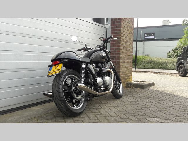 triumph - bonneville-se