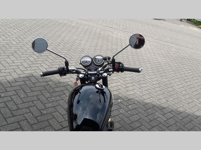 triumph - bonneville-se