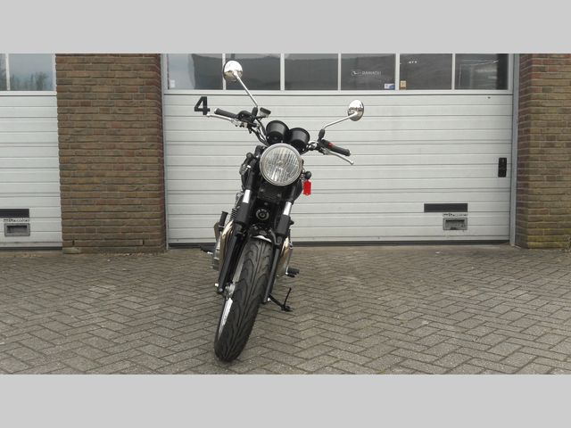 triumph - bonneville-se