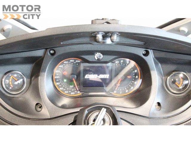 can-am - spyder-rt-limited