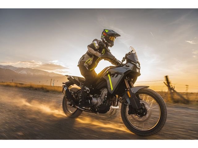 cfmoto - 450-mt