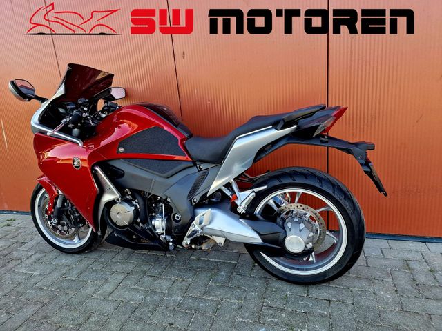 honda - vfr-1200-f