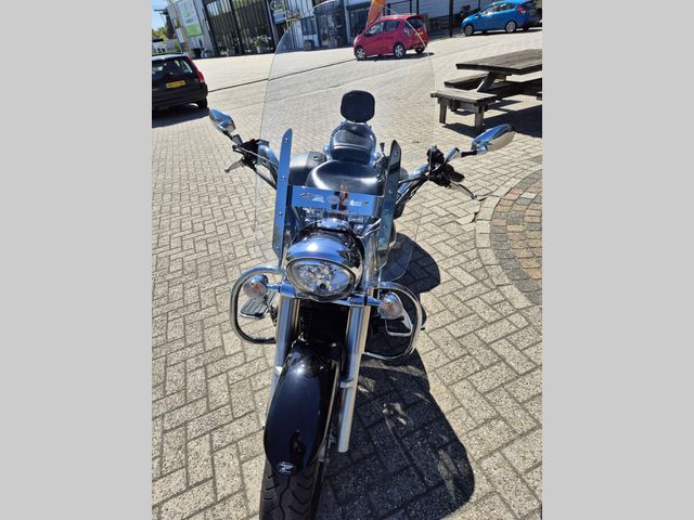 yamaha - xvs-1300-a-midnight-star