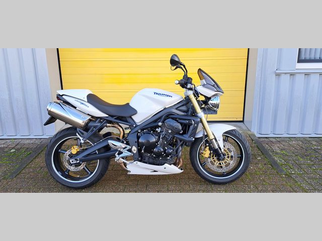 triumph - street-triple