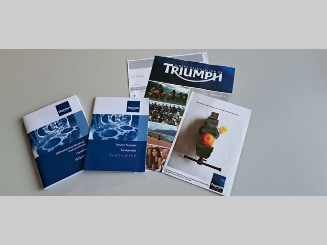 triumph - street-triple