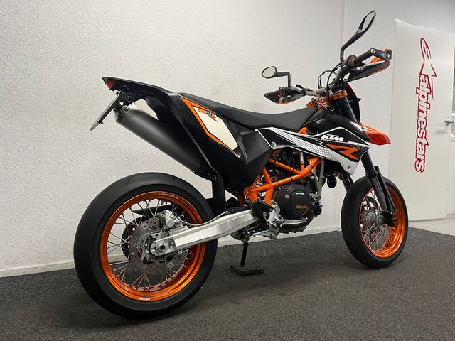 ktm - 690-smc
