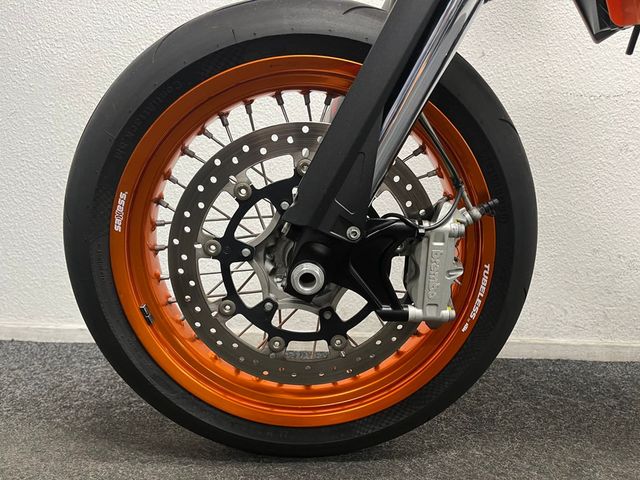 ktm - 690-smc